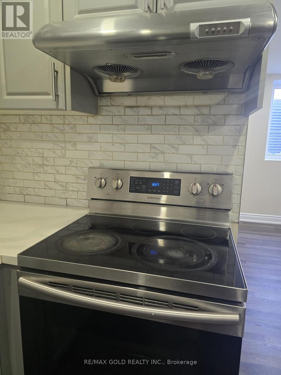 Bsmt - 35 Dolobram Trail, Brampton, Ontario  L7A 4Y3 - Photo 8 - W13601846
