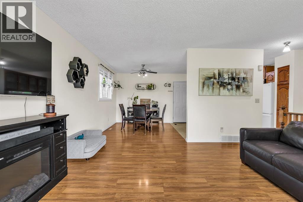 502 Maplewood Drive, Diamond Valley, Alberta  T0L 0H0 - Photo 8 - A2320520