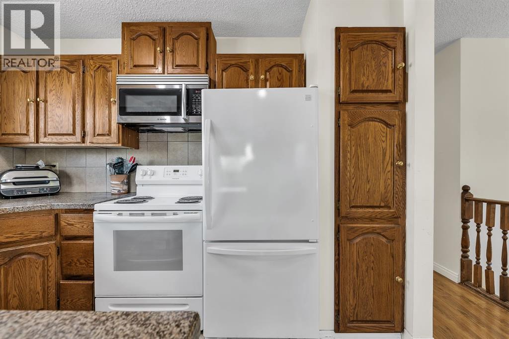 502 Maplewood Drive, Diamond Valley, Alberta  T0L 0H0 - Photo 14 - A2320520