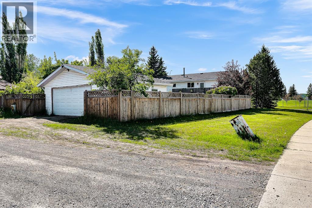 502 Maplewood Drive, Diamond Valley, Alberta  T0L 0H0 - Photo 46 - A2320520
