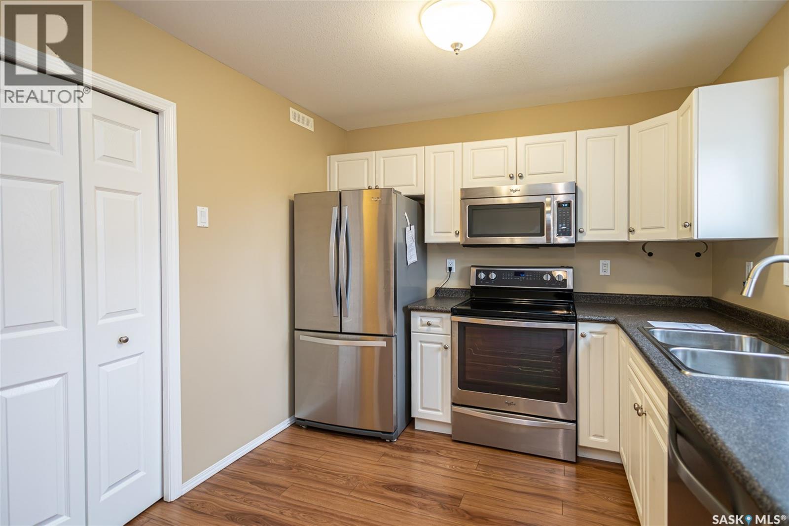 156 203 Herold Terrace, Saskatoon, Saskatchewan  S7V 1H8 - Photo 8 - SK043558