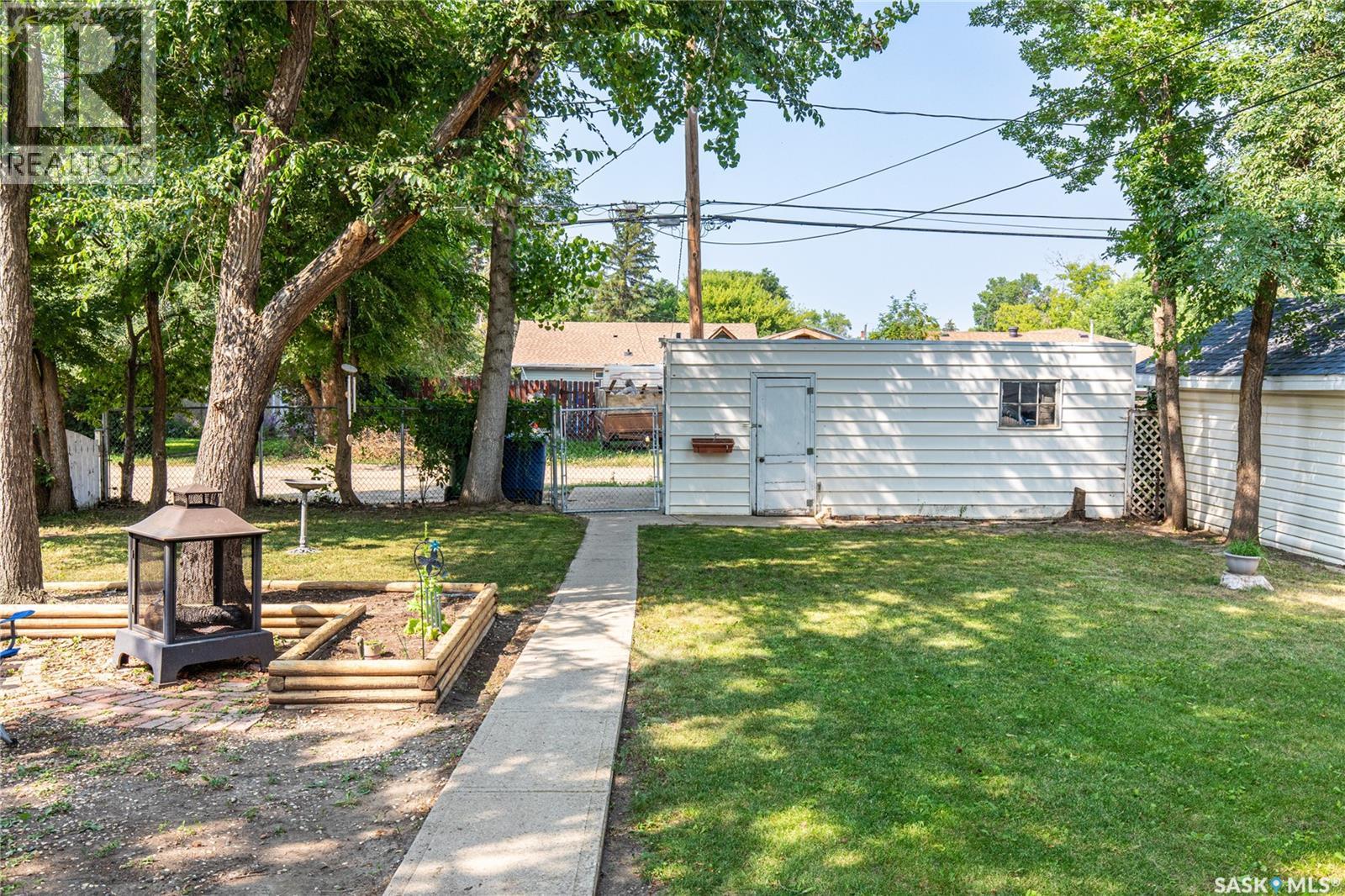 218 Coteau Street W, Moose Jaw, Saskatchewan  S6H 5C7 - Photo 47 - SK043496