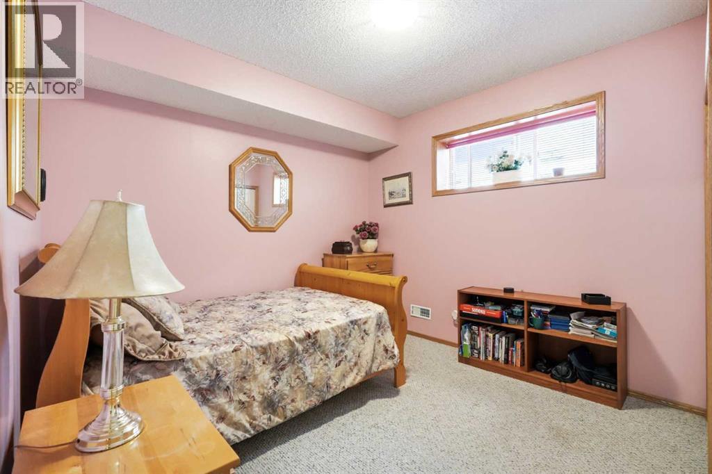 164 Sunterra Heights, Cochrane, Alberta  T4C 1W7 - Photo 35 - A2328025