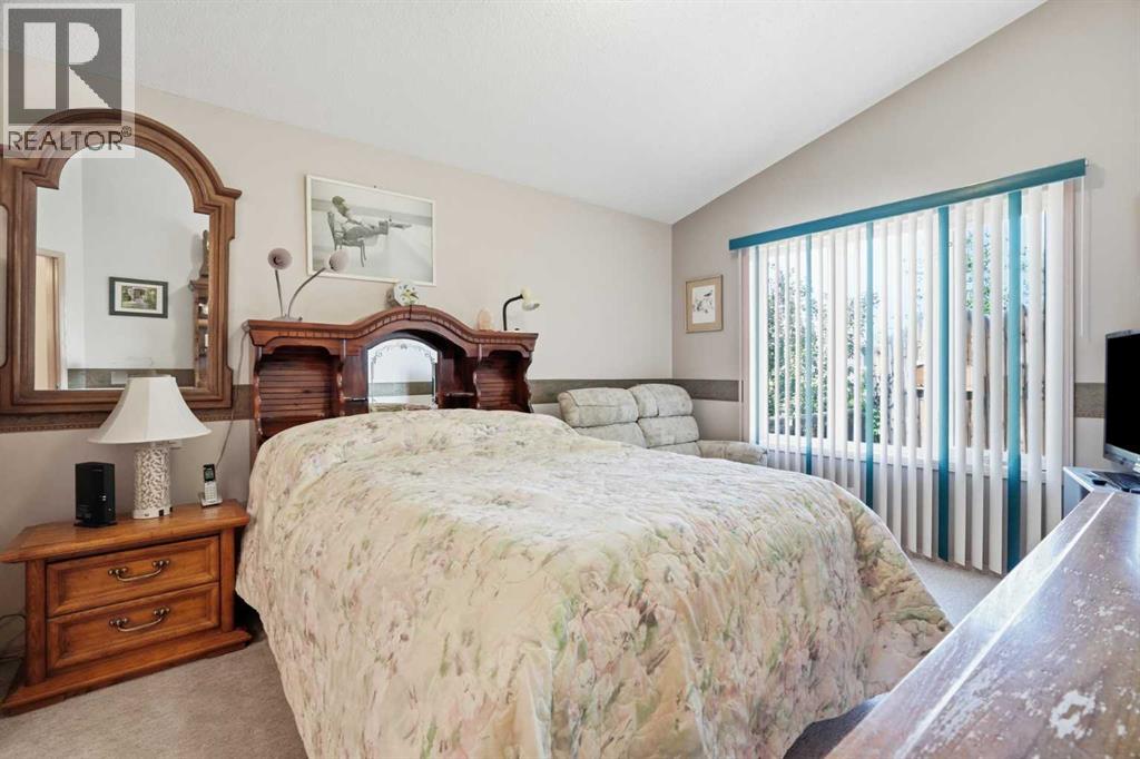 164 Sunterra Heights, Cochrane, Alberta  T4C 1W7 - Photo 26 - A2328025