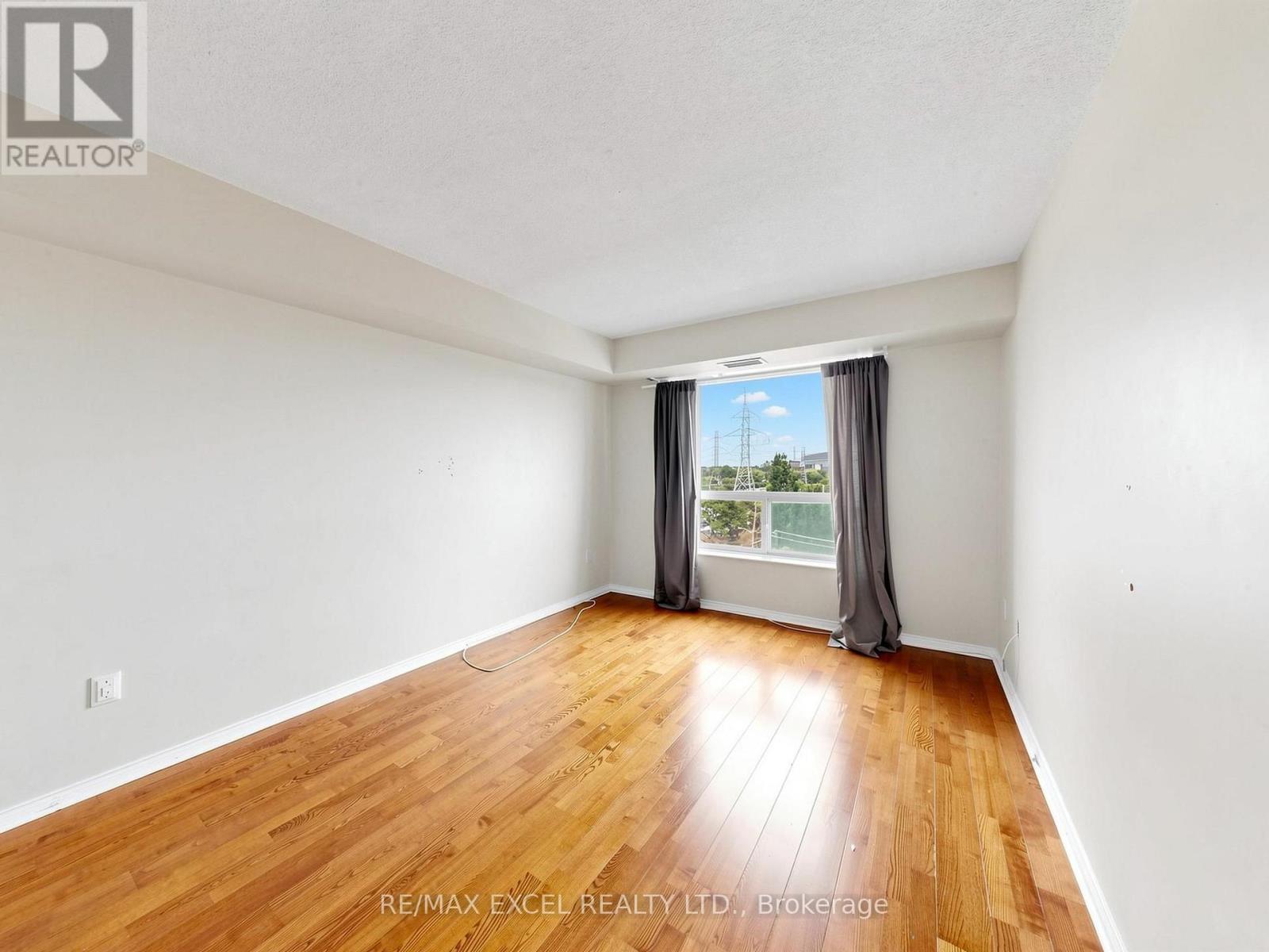 706 - 28 Pemberton Avenue, Toronto, Ontario  M2M 4L1 - Photo 17 - C13004798