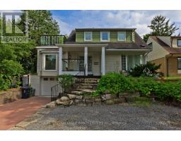 3 HARDISTY DRIVE, Toronto, Ontario