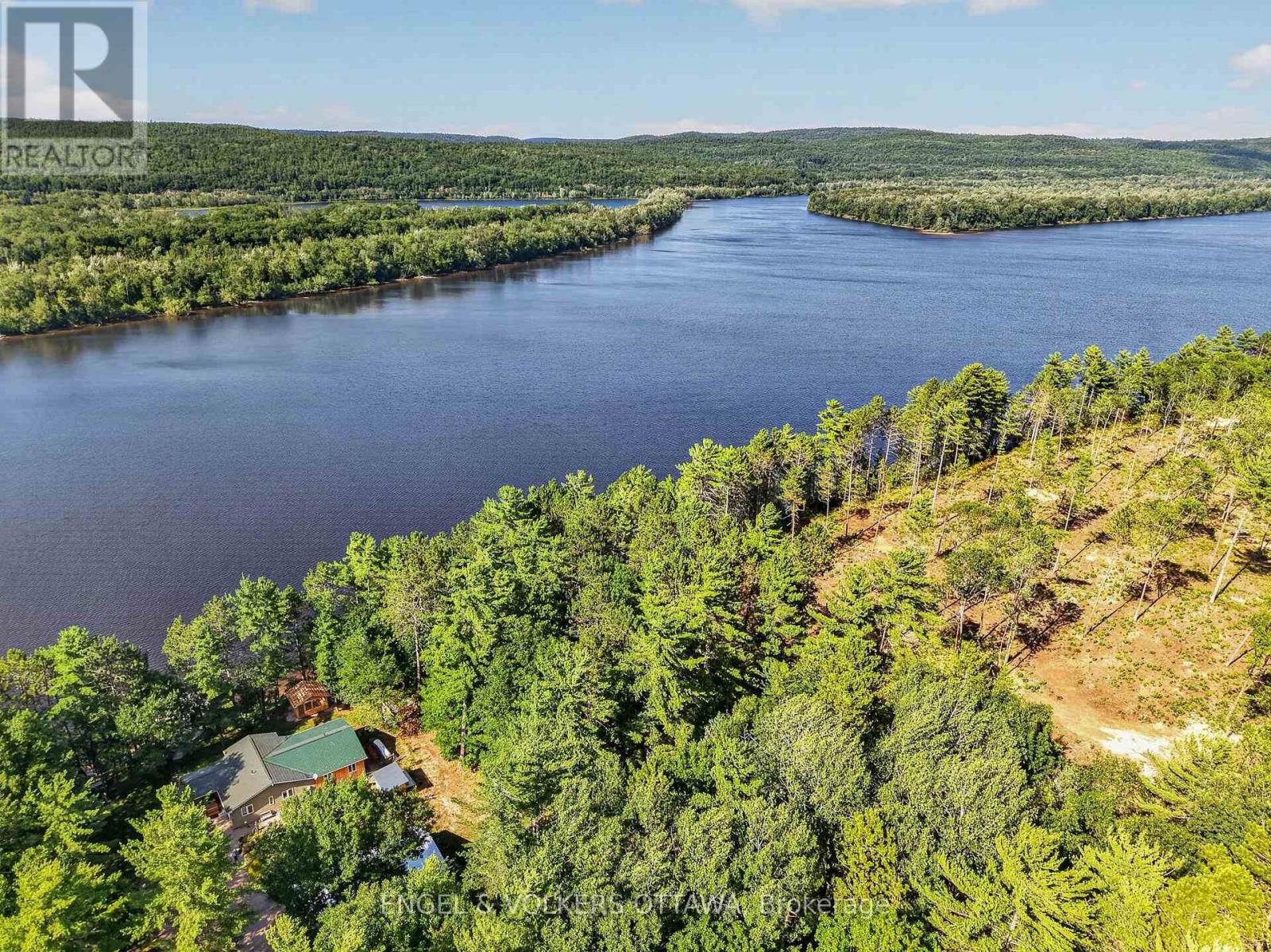 2221a Gratton Trail, Whitewater Region, Ontario  K0J 2L0 - Photo 12 - X13601920