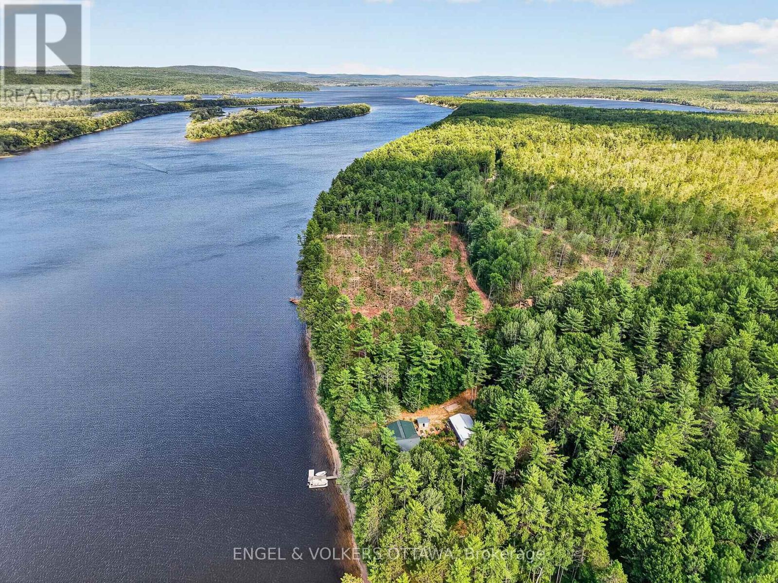 2221a Gratton Trail, Whitewater Region, Ontario  K0J 2L0 - Photo 16 - X13601920