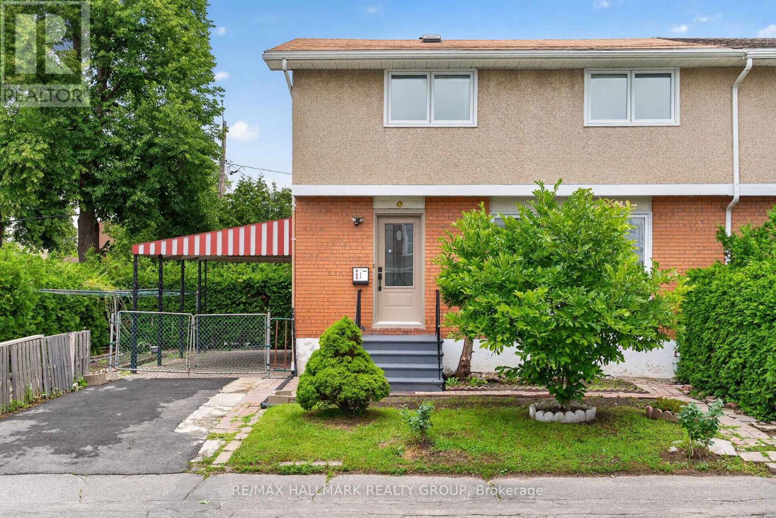 323 Poulin Avenue, Ottawa, Ontario  K2B 5T7 - Photo 2 - X13602222