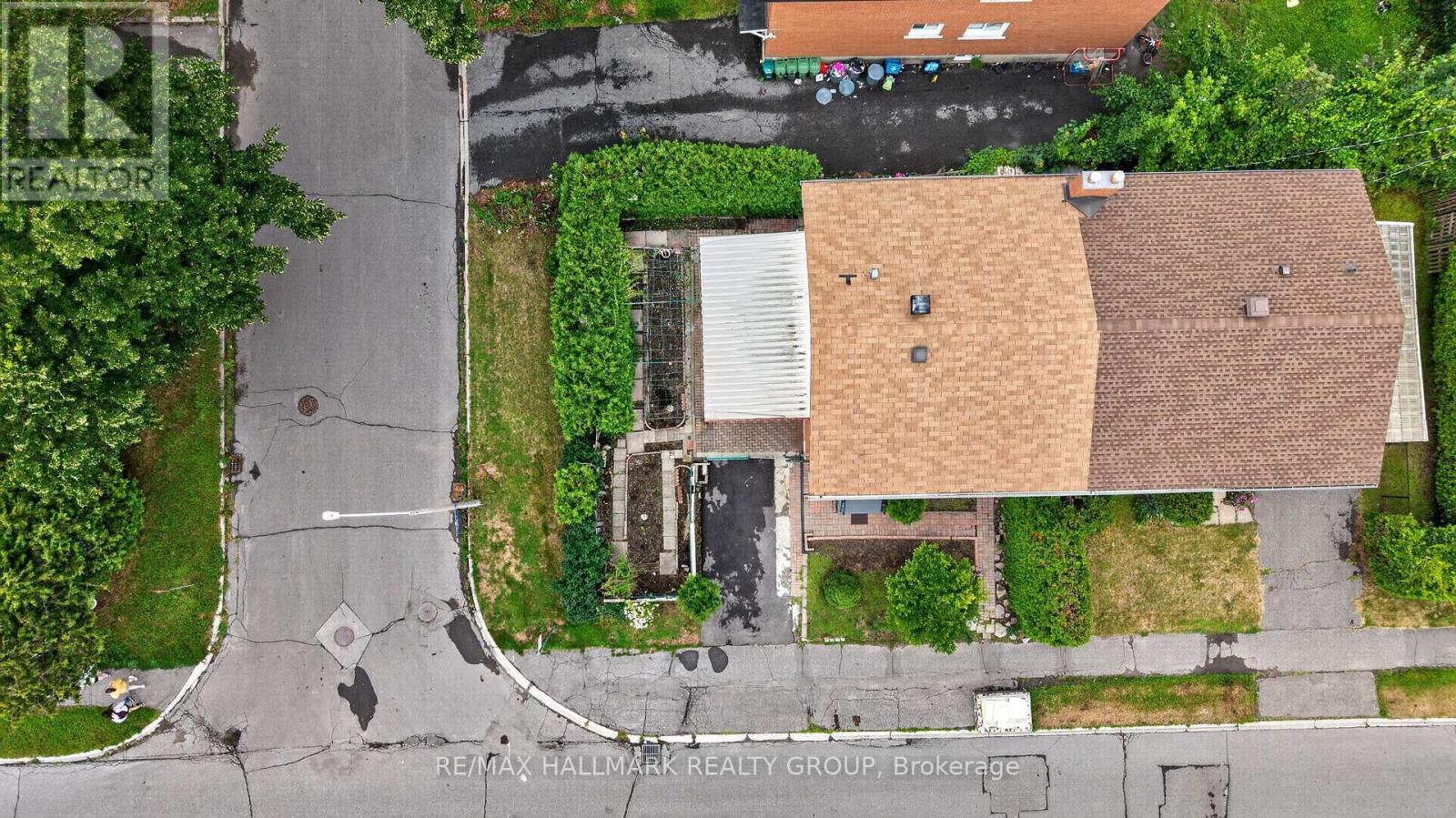 323 Poulin Avenue, Ottawa, Ontario  K2B 5T7 - Photo 47 - X13602222