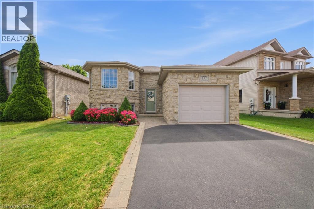 151 MCGUINESS Drive, Brantford, Ontario