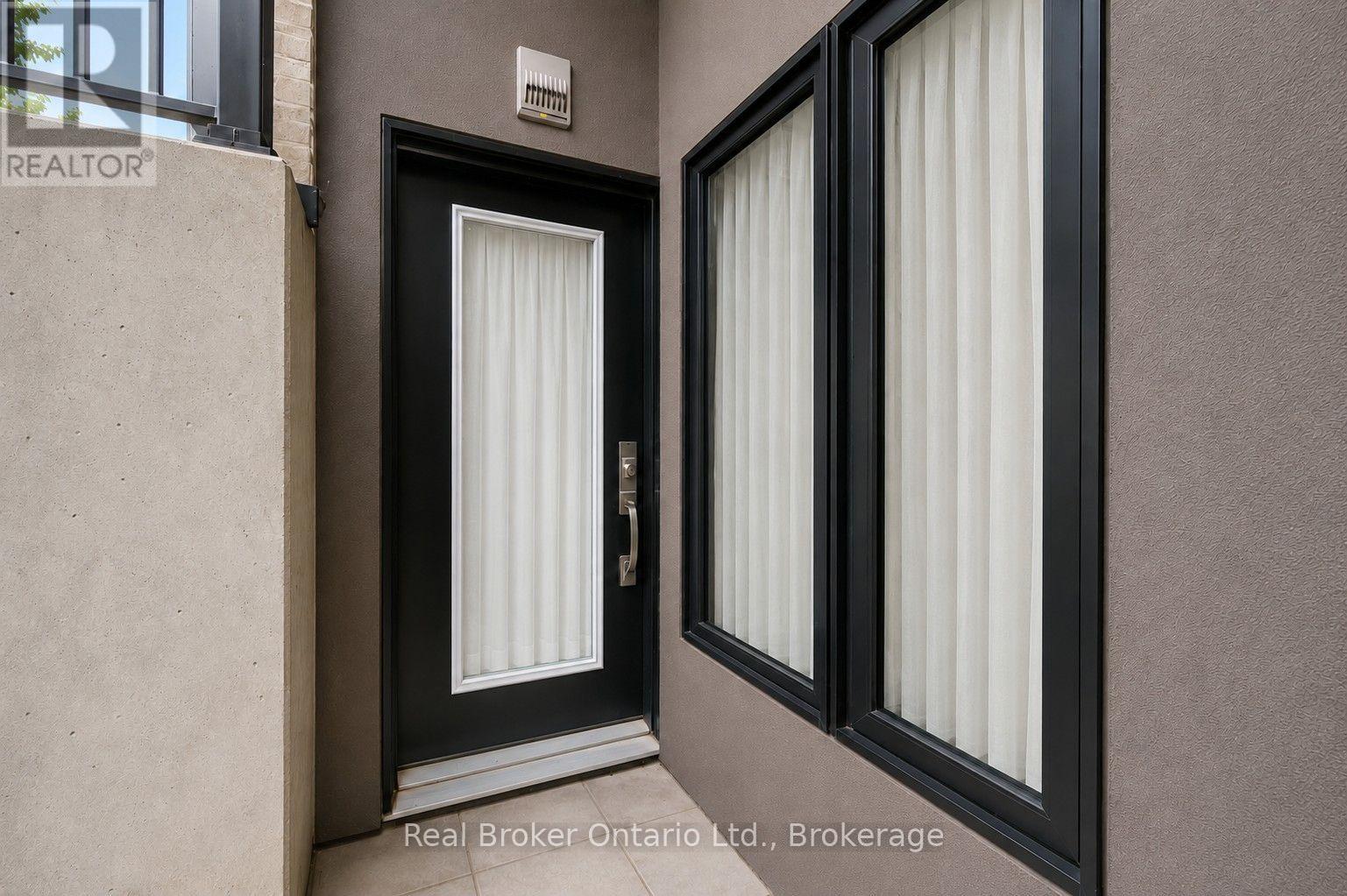 109 - 1135 Cooke Boulevard, Burlington, Ontario  L7T 4A8 - Photo 3 - W13602014