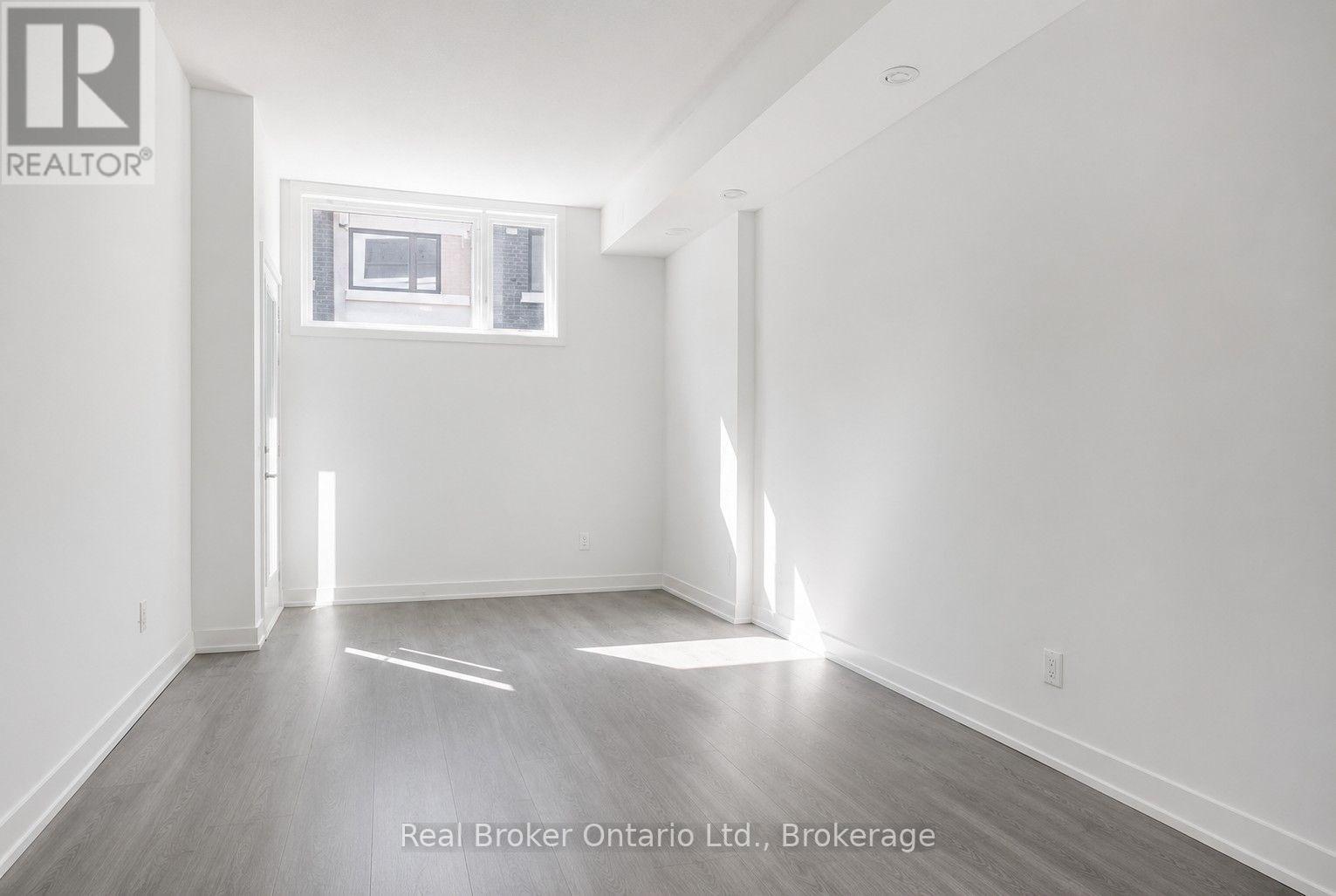 109 - 1135 Cooke Boulevard, Burlington, Ontario  L7T 4A8 - Photo 9 - W13602014