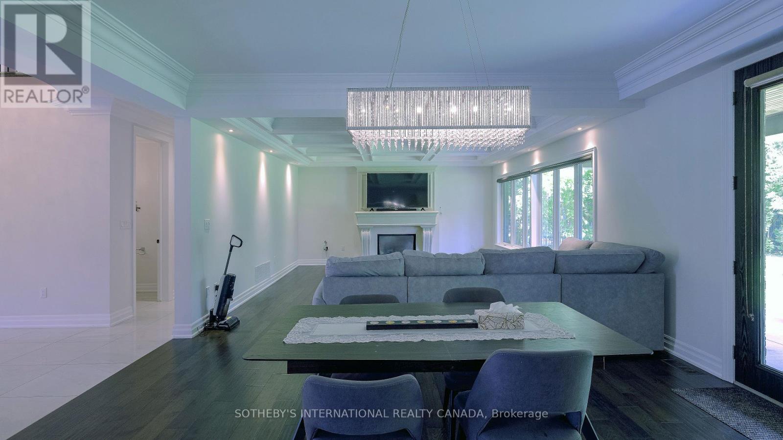 369 Lees Lane, Oakville, Ontario  L6L 4S4 - Photo 14 - W13474166