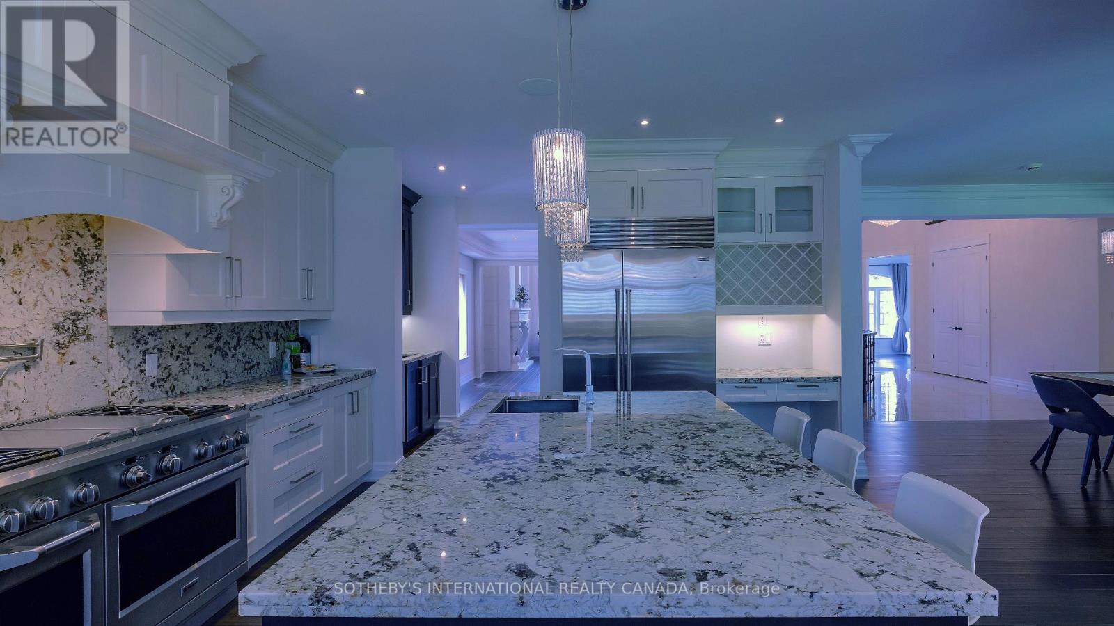 369 Lees Lane, Oakville, Ontario  L6L 4S4 - Photo 9 - W13474166