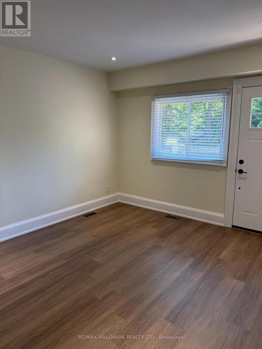 Main Fl - 37 Lola Road, Toronto, Ontario  M5P 1E5 - Photo 13 - C13602038