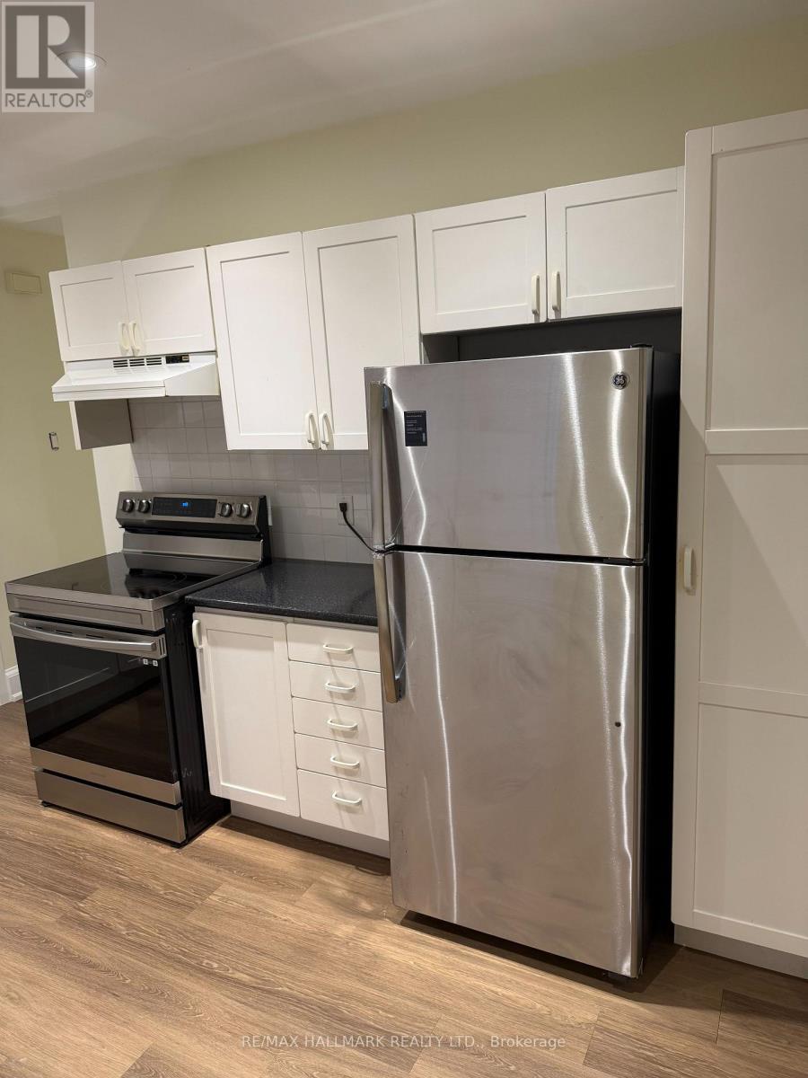 Main Fl - 37 Lola Road, Toronto, Ontario  M5P 1E5 - Photo 5 - C13602038