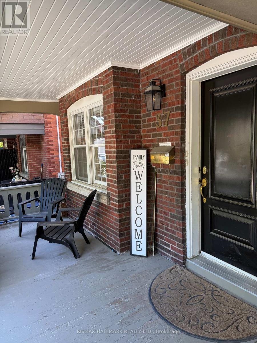 Main Fl - 37 Lola Road, Toronto, Ontario  M5P 1E5 - Photo 6 - C13602038