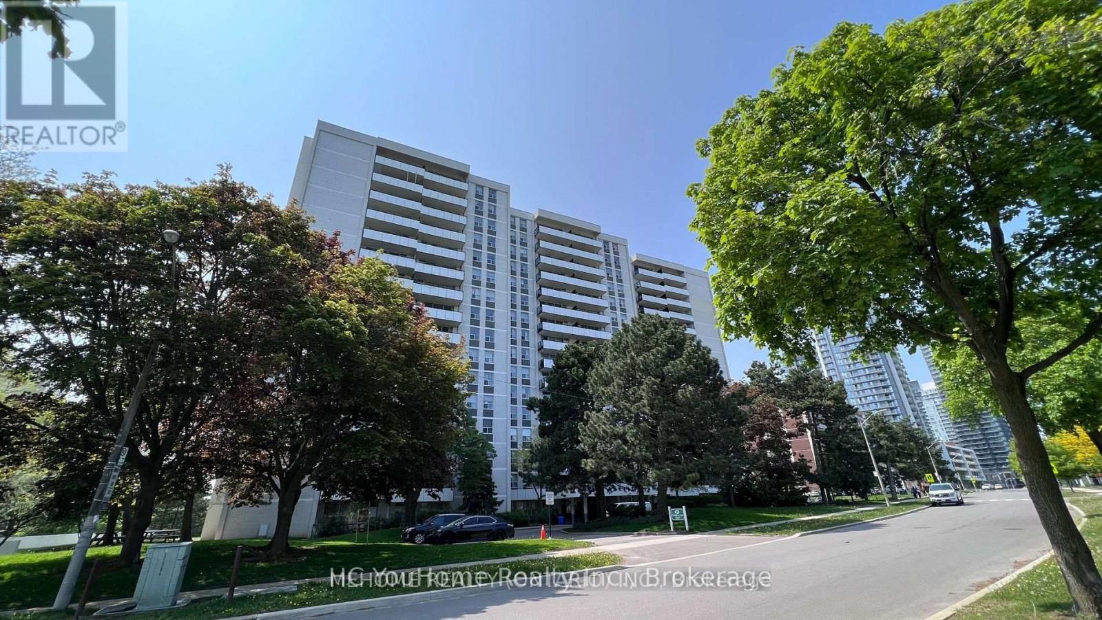 1704 - 20 FOREST MANOR ROAD, Toronto, Ontario