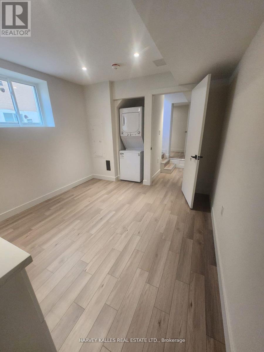 Bsmt B - 88 Mcallister Road, Toronto, Ontario  M3H 2N3 - Photo 3 - C13602054