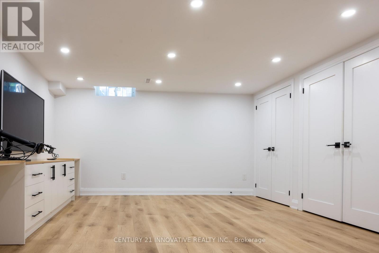 19 - 2451 Bridletowne Circle, Toronto, Ontario  M1W 2Y4 - Photo 29 - E13602024