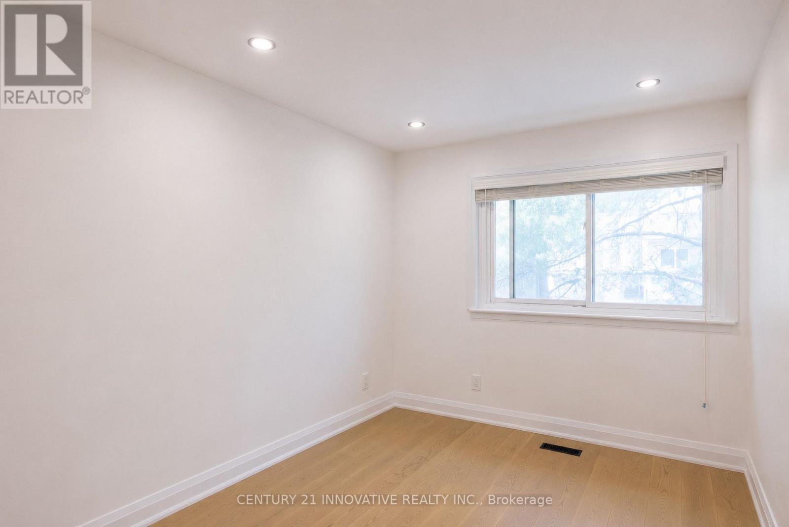 19 - 2451 Bridletowne Circle, Toronto, Ontario  M1W 2Y4 - Photo 36 - E13602024