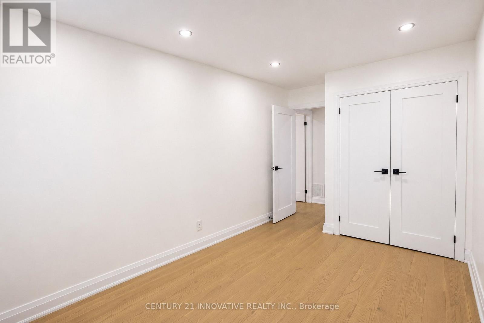 19 - 2451 Bridletowne Circle, Toronto, Ontario  M1W 2Y4 - Photo 37 - E13602024