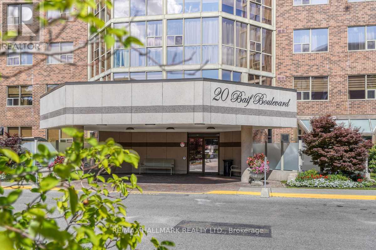 801 - 20 Baif Boulevard, Richmond Hill, Ontario  L4C 8T1 - Photo 2 - N13602114