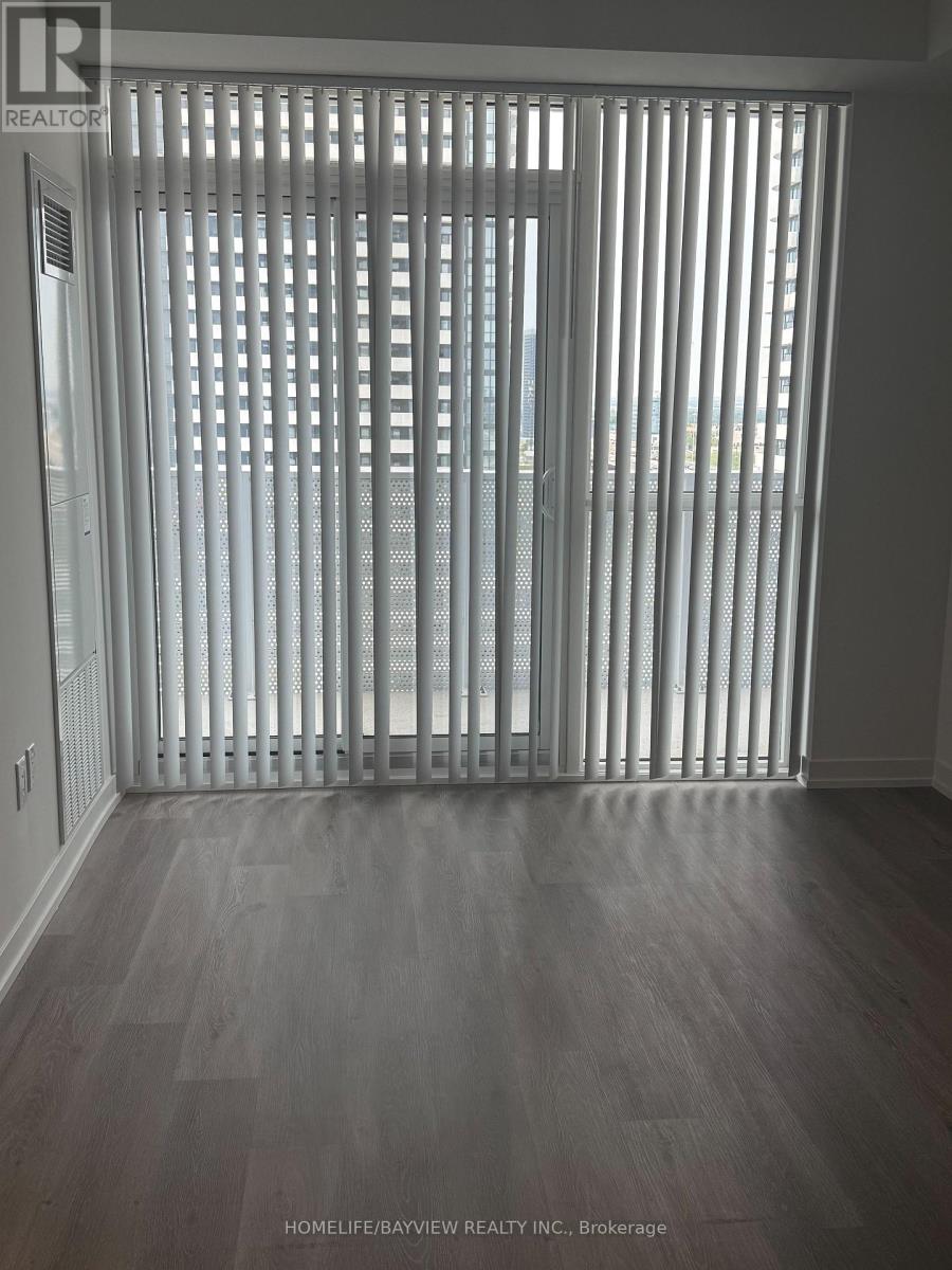 1016 - 28 Interchange Way, Vaughan, Ontario  L4K 0P8 - Photo 3 - N13602148