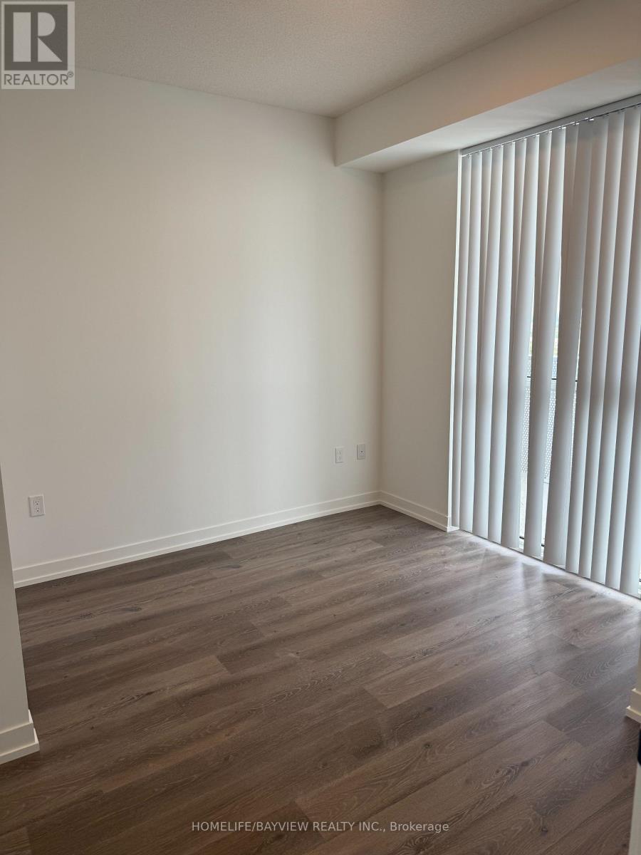 1016 - 28 Interchange Way, Vaughan, Ontario  L4K 0P8 - Photo 4 - N13602148