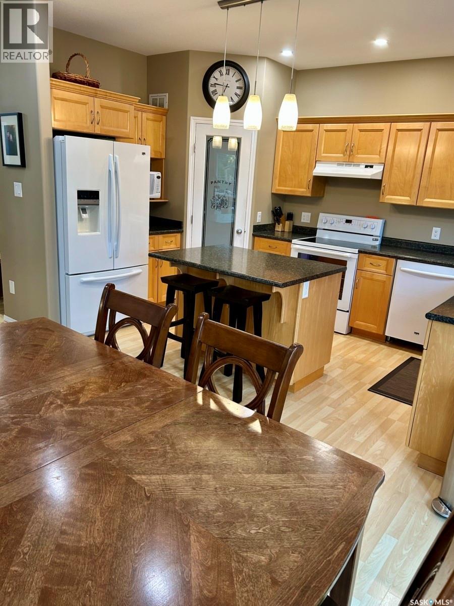418 Crystal Crescent, Warman, Saskatchewan  S0K 0A1 - Photo 10 - SK043600