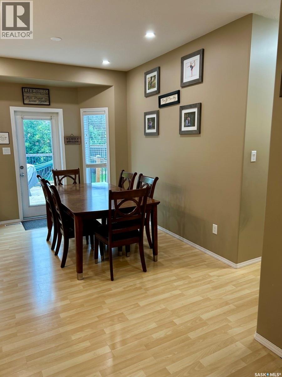 418 Crystal Crescent, Warman, Saskatchewan  S0K 0A1 - Photo 14 - SK043600