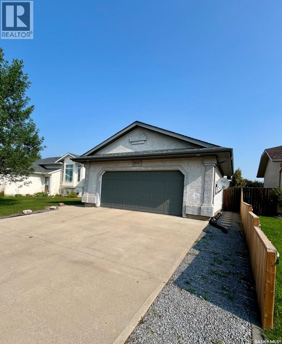 418 Crystal Crescent, Warman, Saskatchewan  S0K 0A1 - Photo 3 - SK043600