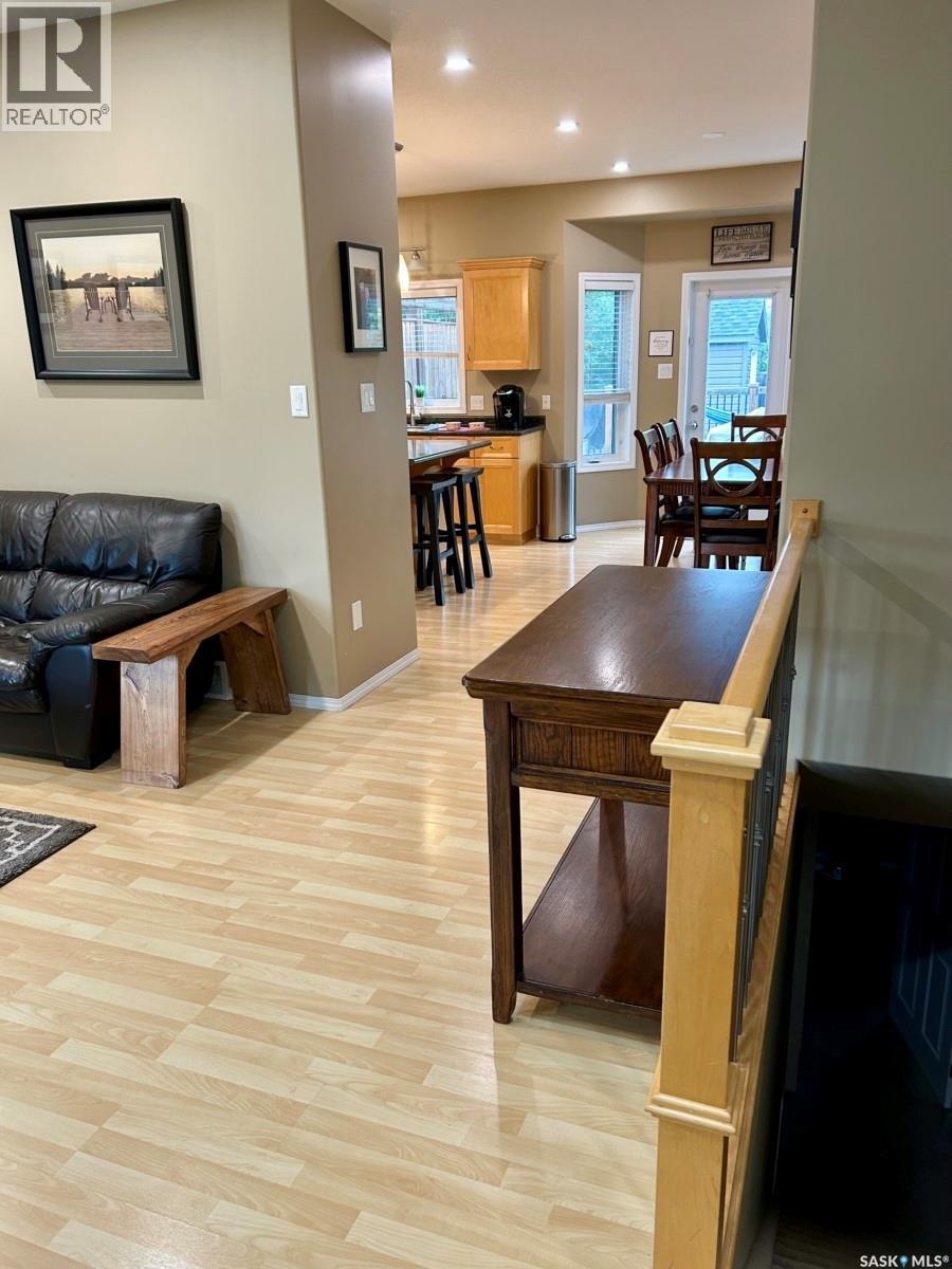 418 Crystal Crescent, Warman, Saskatchewan  S0K 0A1 - Photo 9 - SK043600
