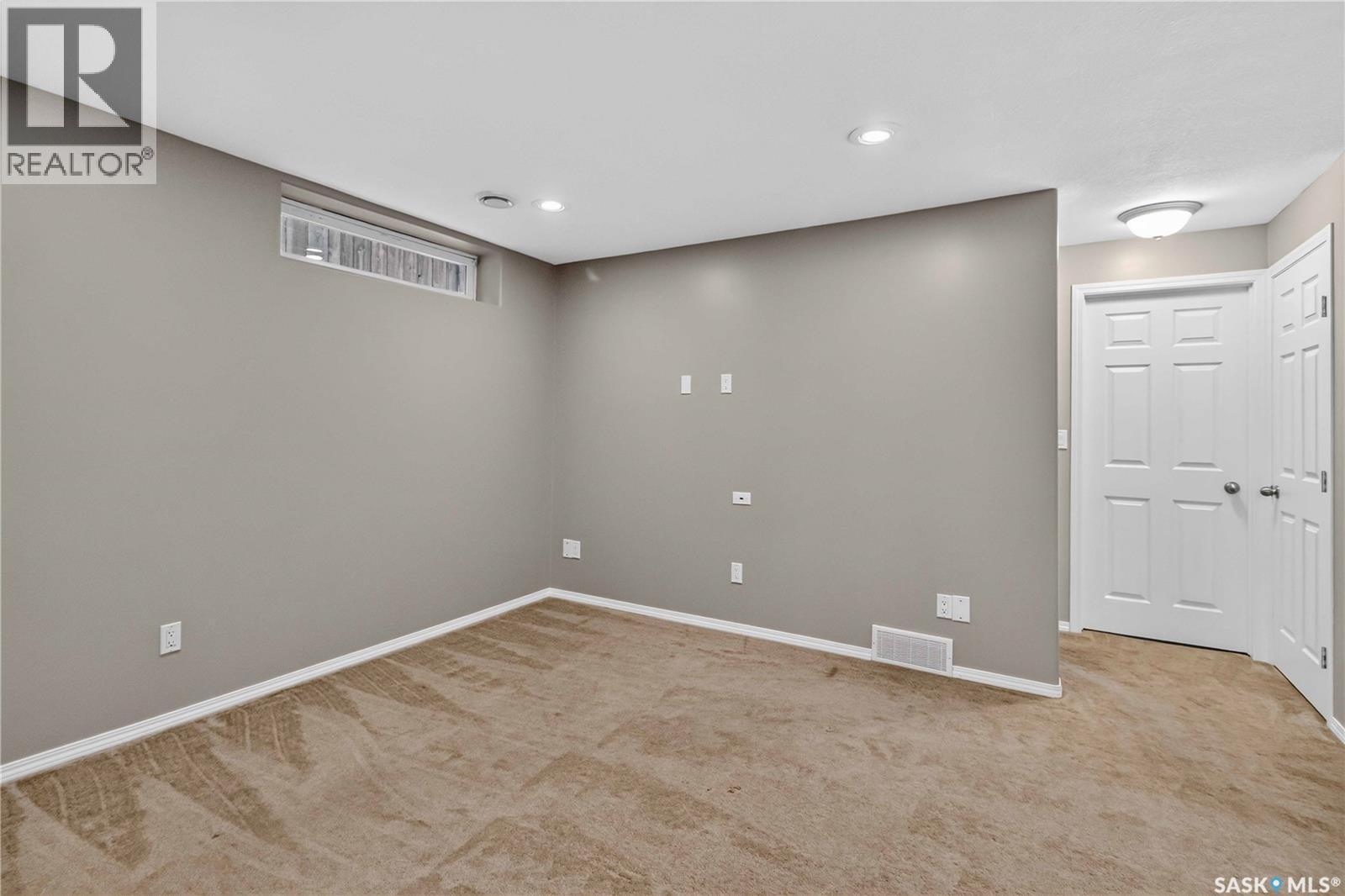 326 Denham Court, Saskatoon, Saskatchewan  S7R 1E5 - Photo 33 - SK043586