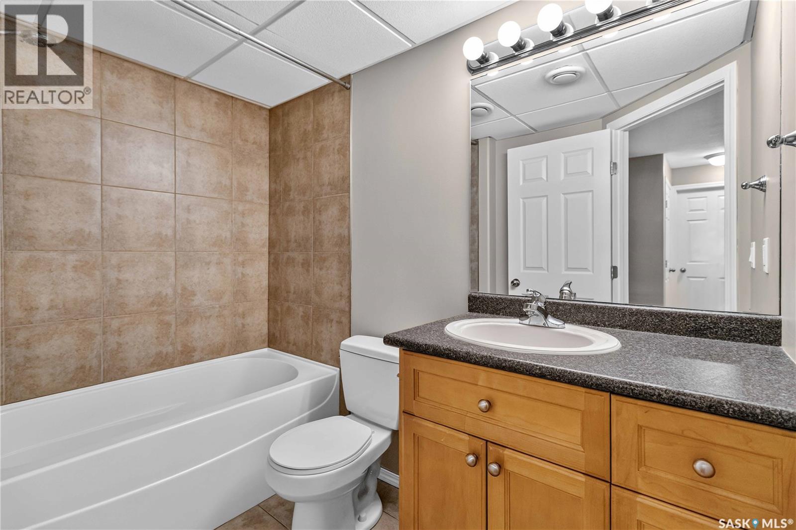 326 Denham Court, Saskatoon, Saskatchewan  S7R 1E5 - Photo 35 - SK043586