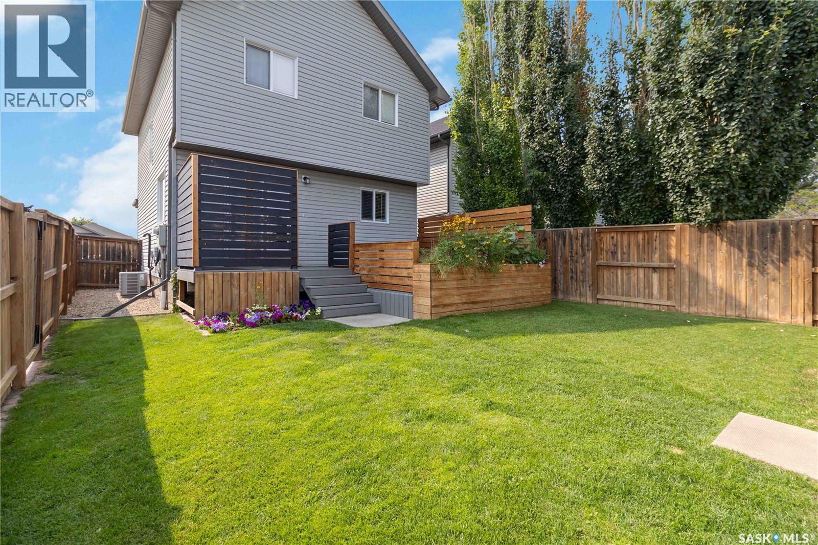 326 Denham Court, Saskatoon, Saskatchewan  S7R 1E5 - Photo 45 - SK043586