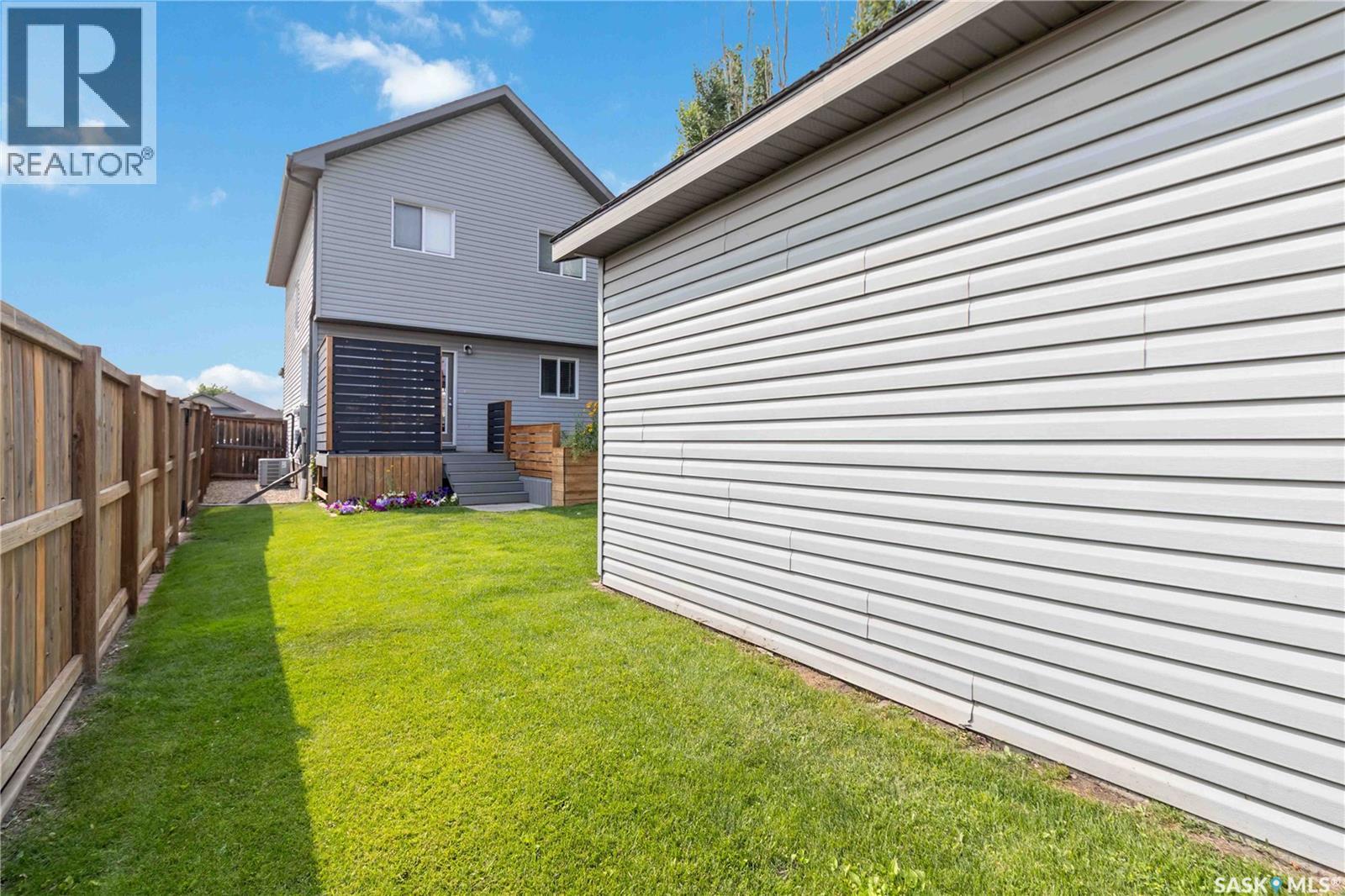 326 Denham Court, Saskatoon, Saskatchewan  S7R 1E5 - Photo 46 - SK043586