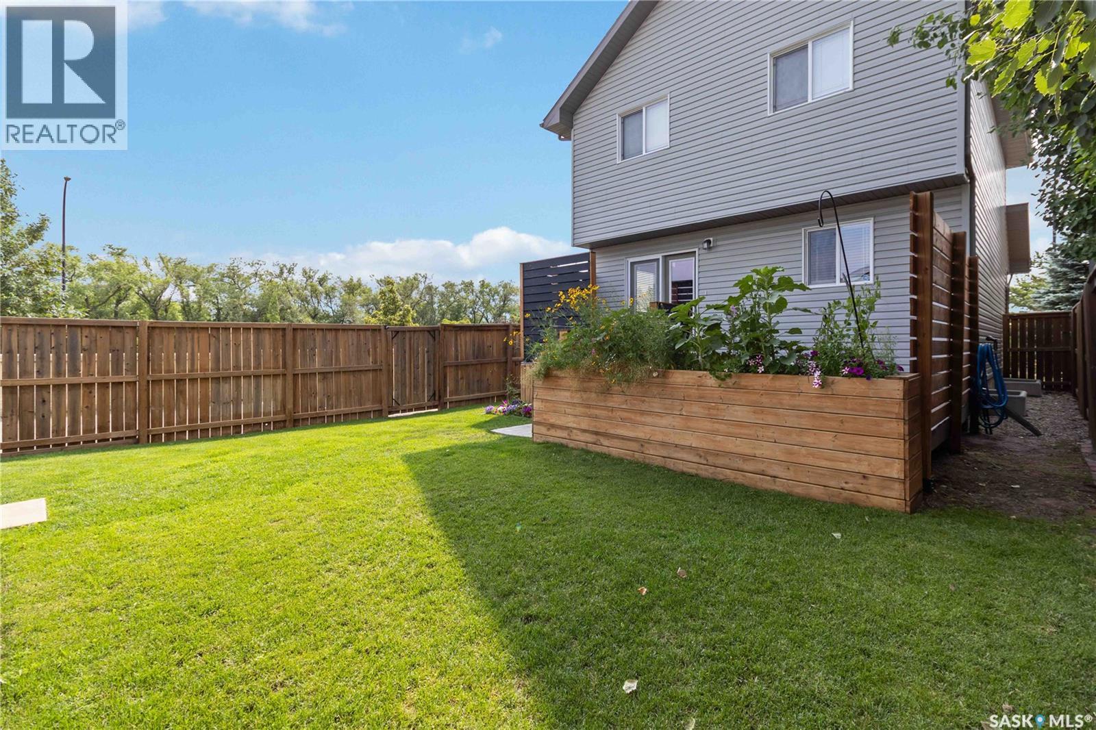 326 Denham Court, Saskatoon, Saskatchewan  S7R 1E5 - Photo 47 - SK043586