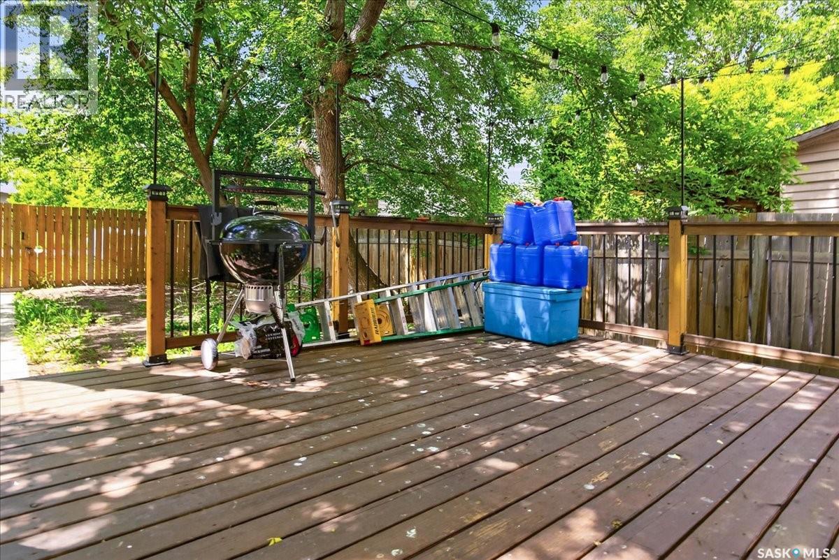 1922 Atkinson Street, Regina, Saskatchewan  S4N 3W5 - Photo 29 - SK043584