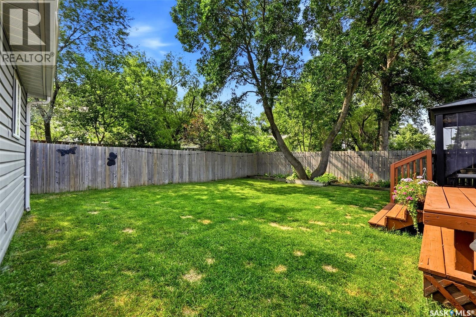 1413 Shannon Road, Regina, Saskatchewan  S4S 5L4 - Photo 38 - SK043509