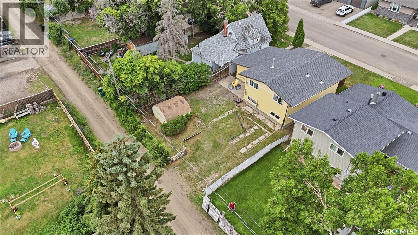 933 Montgomery Street, Moose Jaw, Saskatchewan  S6H 2W7 - Photo 40 - SK043503