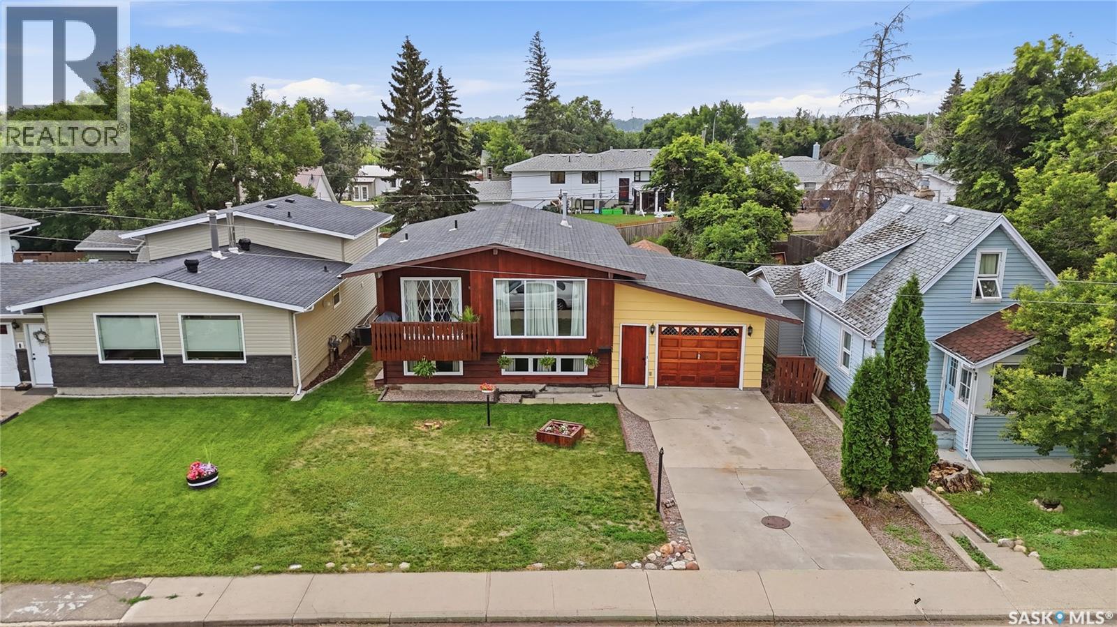 933 Montgomery Street, Moose Jaw, Saskatchewan  S6H 2W7 - Photo 50 - SK043503