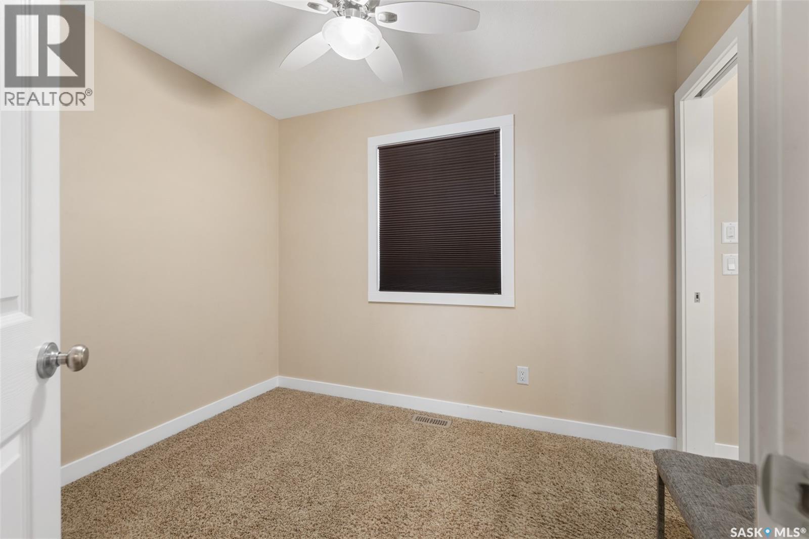 4821 James Hill Road, Regina, Saskatchewan S4W 0C6 - Photo 22 - SK043405