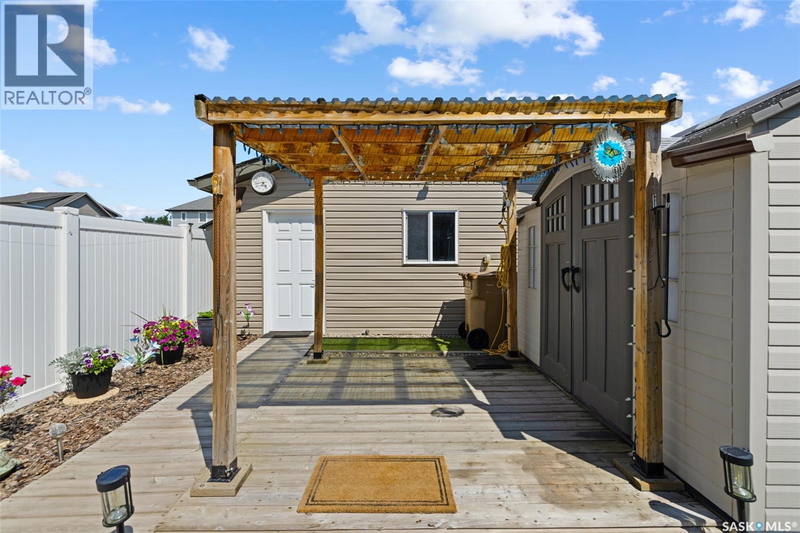 4821 James Hill Road, Regina, Saskatchewan S4W 0C6 - Photo 34 - SK043405
