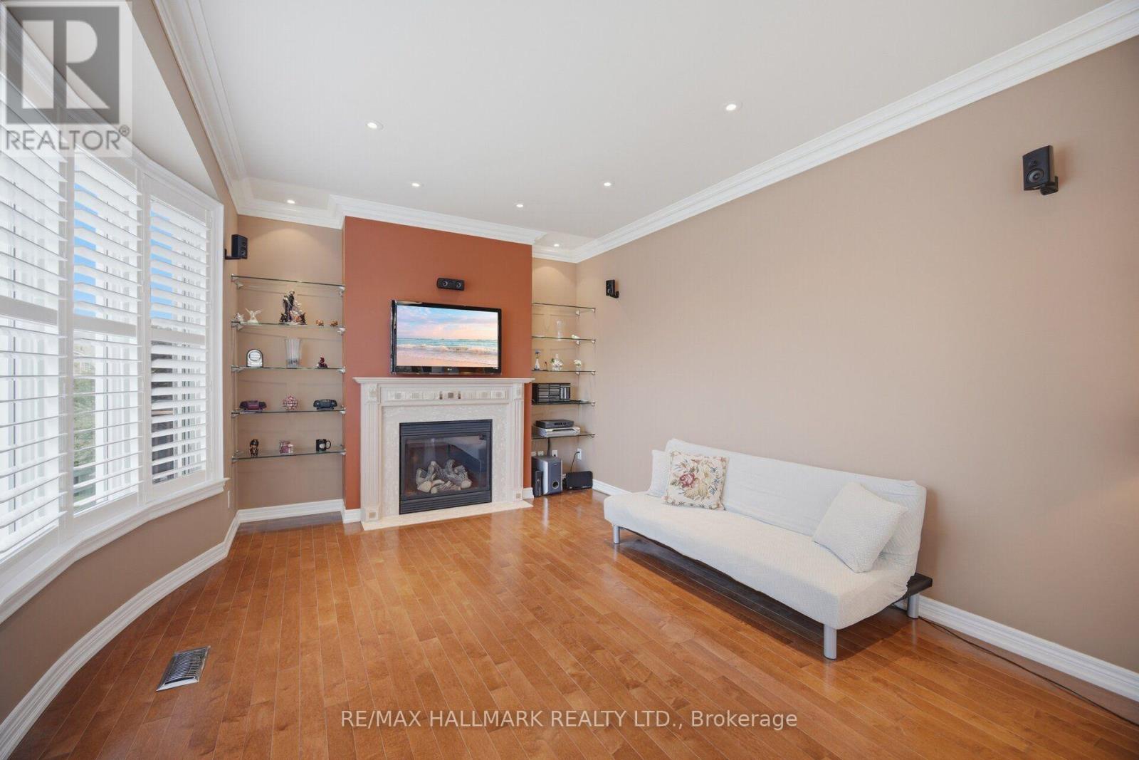 116 Beare Trail, Newmarket, Ontario  L3X 3B6 - Photo 17 - N13561426