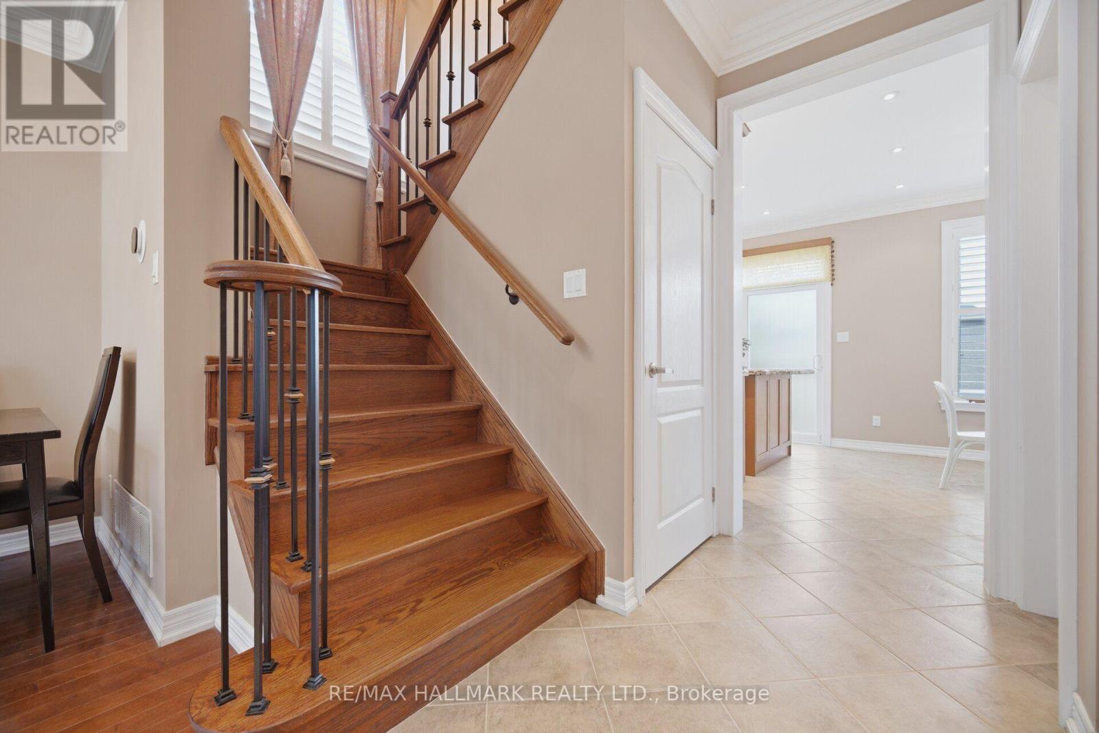 116 Beare Trail, Newmarket, Ontario  L3X 3B6 - Photo 21 - N13561426