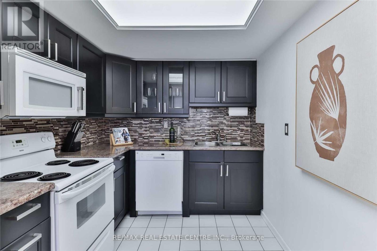 103 - 4450 Tucana Court, Mississauga, Ontario  L5R 3R4 - Photo 16 - W13601950