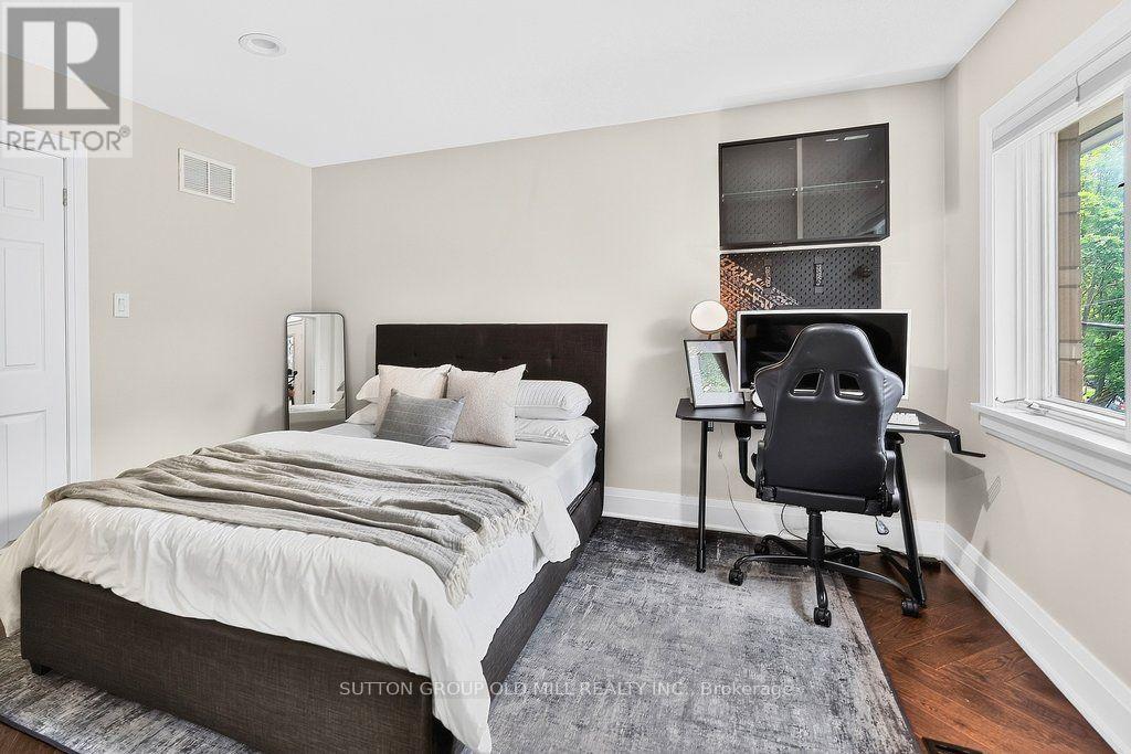 51 Princeton Road, Toronto, Ontario  M8X 2E3 - Photo 33 - W13601960