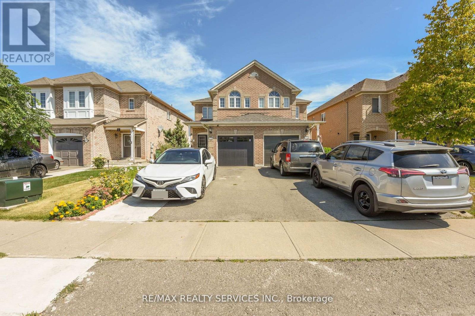 UPPER - 172 NATIVE LANDING CRESCENT, Brampton (Fletcher's Creek Village)